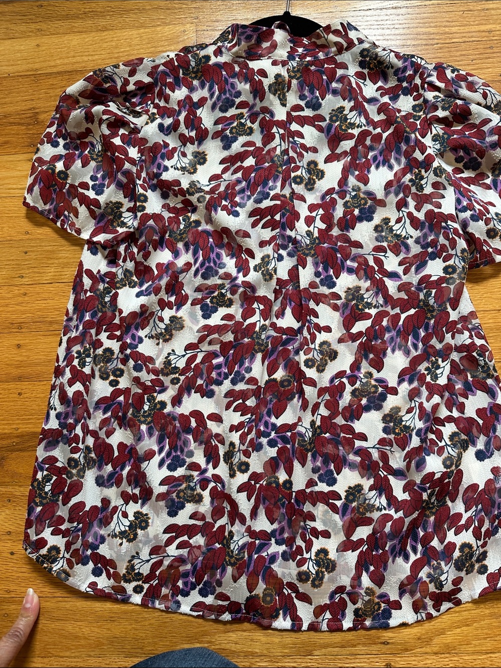 Ann Taylor Cream Blouse with Maroon and Purple Leaf Print and Neck Tie - Picture 3 of 13